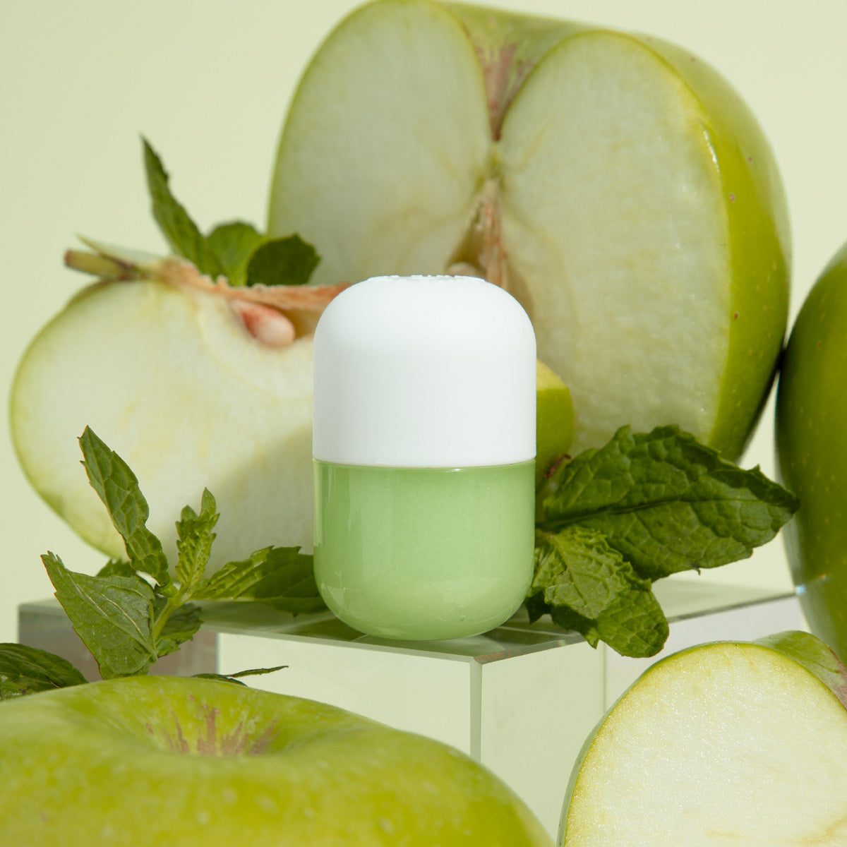 Vitamin Capsule Mint & Apple