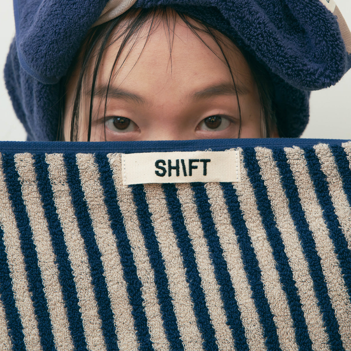 SHIFT Premium Layered Towel